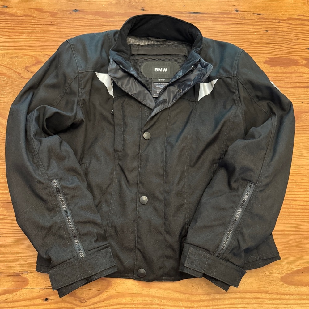 BMW Motorrad Traveller Men’s Motorcycle Jacket – Size M – Excellent Condition